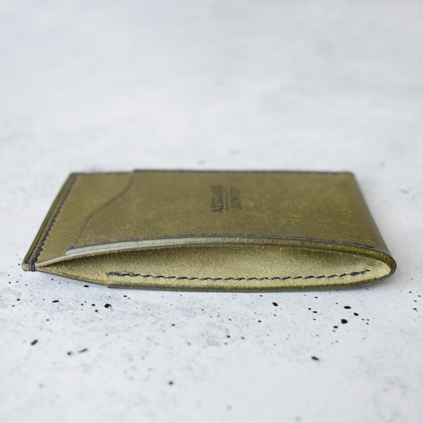 Minimalist Card Holder - Olive Pueblo